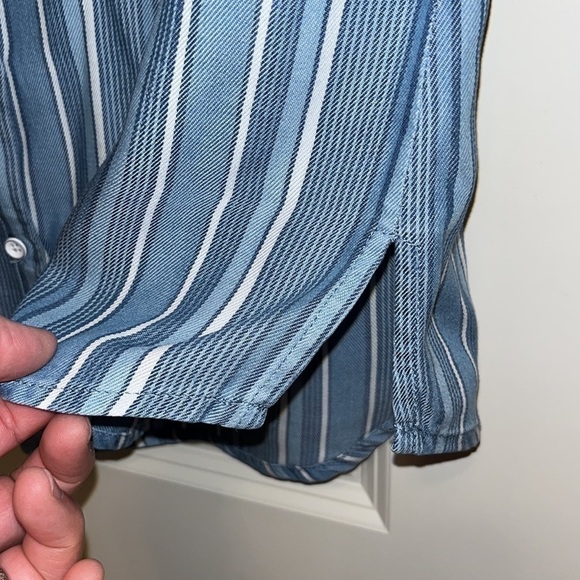 Cafe Marrakesh Blue multi striped short sleeve button down shirt Women’s Small - Picture 4 of 10